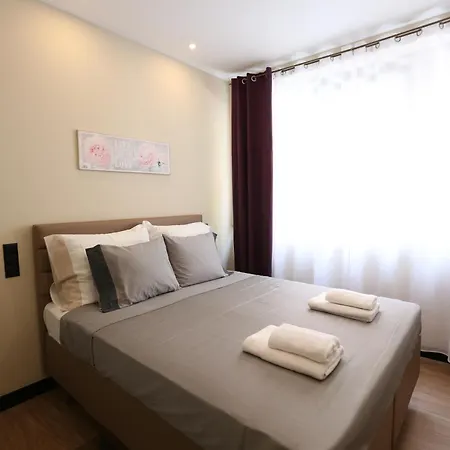 Loutraki Home Апартаменты Лоутраки