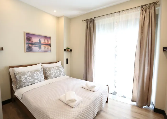 Loutraki Home * Loutráki